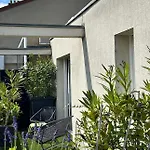 Hotel Hobou - Ex Acanthe Boulogne-Billancourt