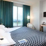 Hobou - Ex Acanthe Hotell 4*