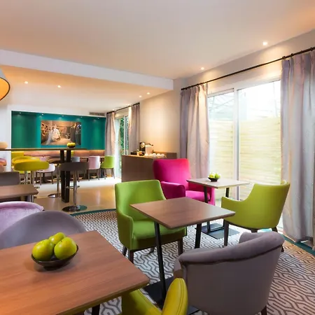 Acanthe - Billancourt 4*