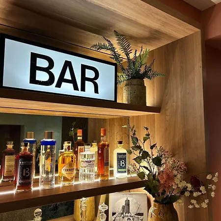 Hobou - Ex Acanthe Boulogne-Billancourt